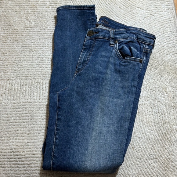 Kut from the Kloth Sienna Skinny mid rise five pocket stretch jeans sz 10 - Picture 4 of 12